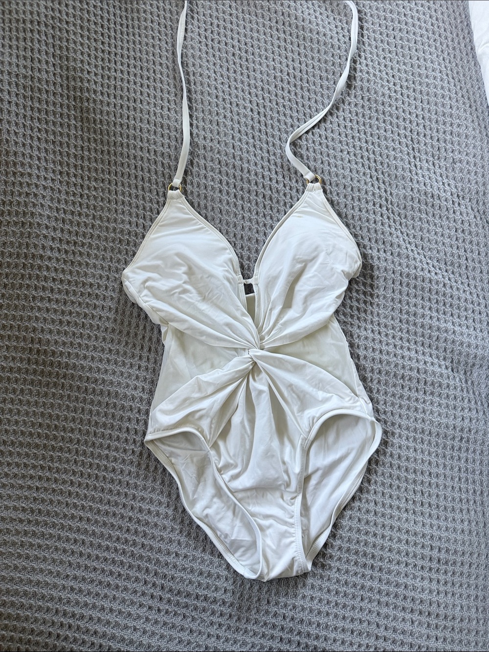 La Blanca White Twisted Front One-Piece Swimsuit
